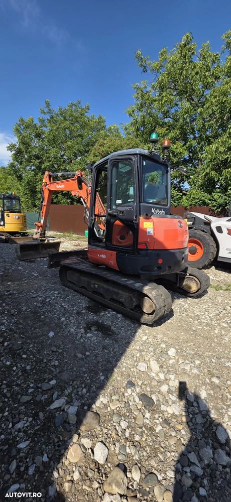 Kubota U48 - 11