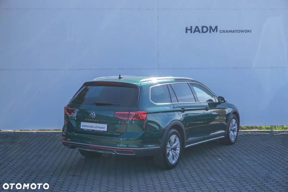 Volkswagen Passat - 7
