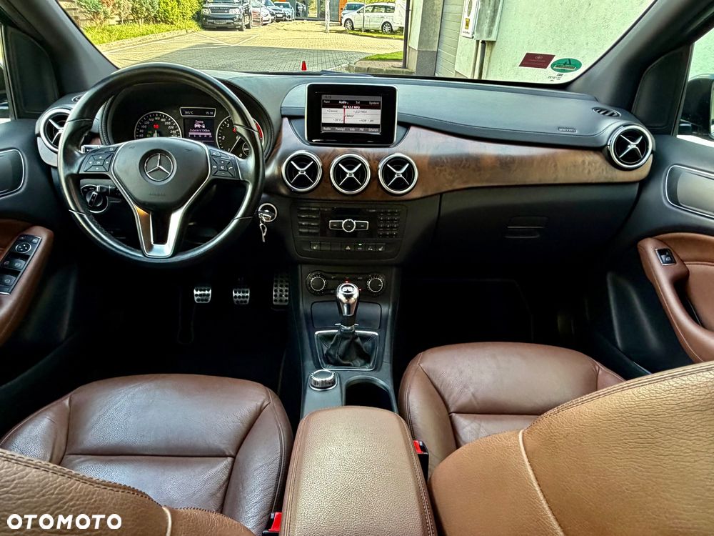 Mercedes-Benz B-Class 2012 photo 5