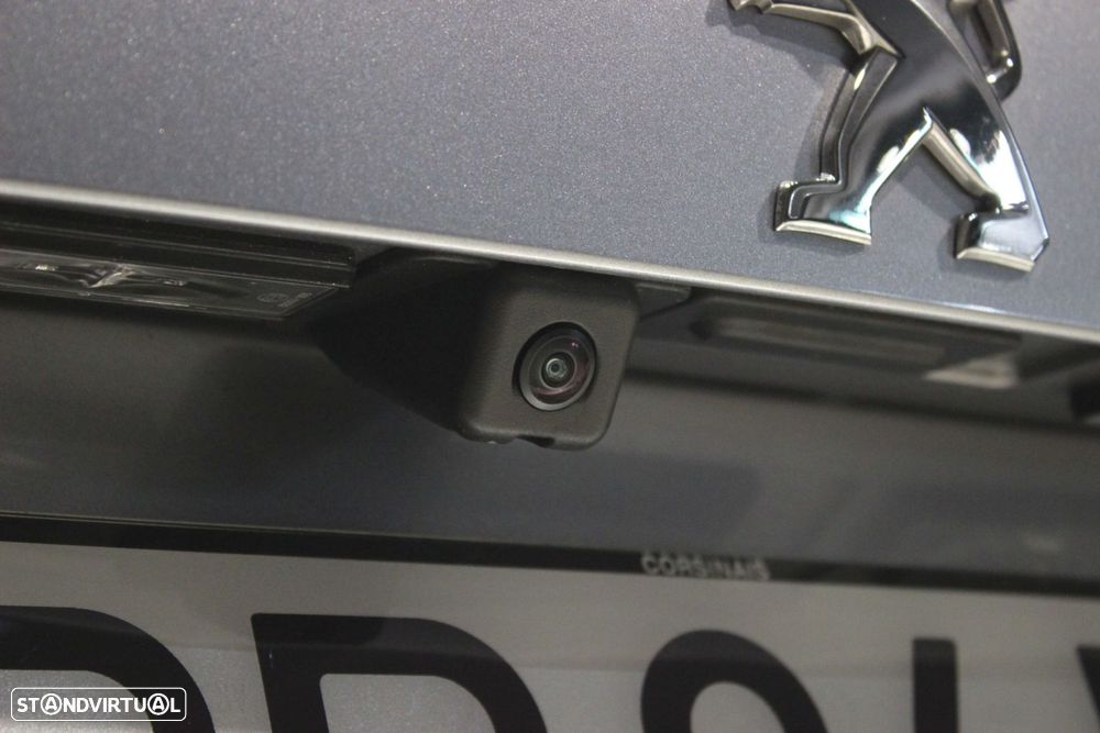 Peugeot 2008 1.5 BlueHDi Allure Pack EAT8 - 10