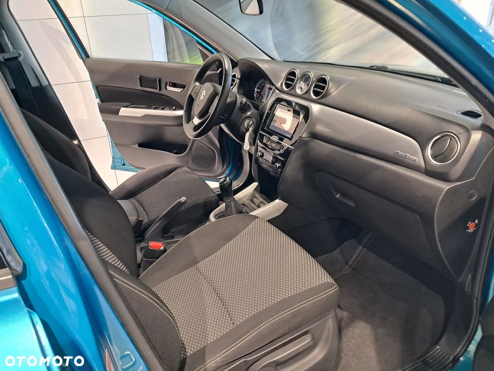 Suzuki Vitara 1.6 Premium 4WD - 17