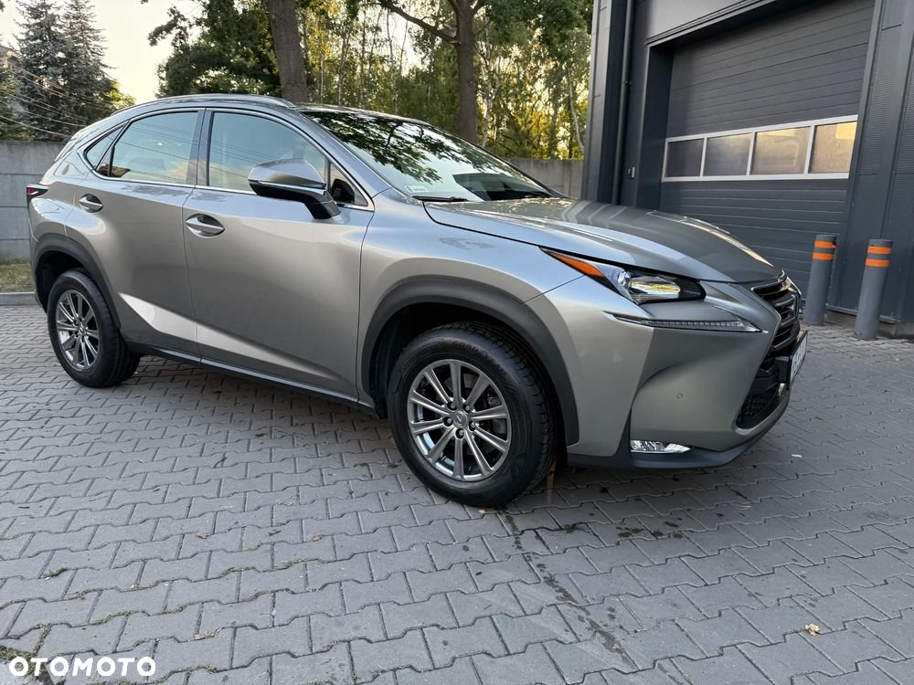 Lexus NX 200t Elite AWD - 3