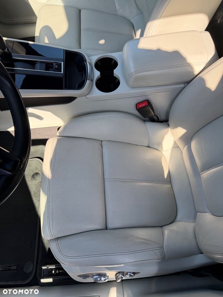 Porsche Macan Standard - 5