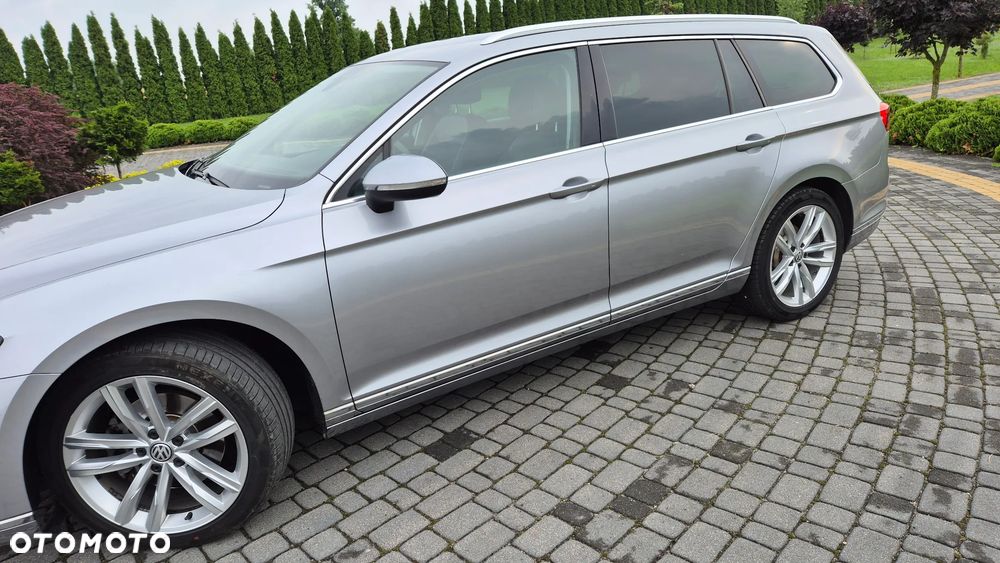 Volkswagen Passat 2.0 TSI Elegance DSG - 1