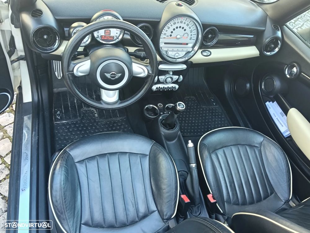 MINI Cabrio Cooper S - 3