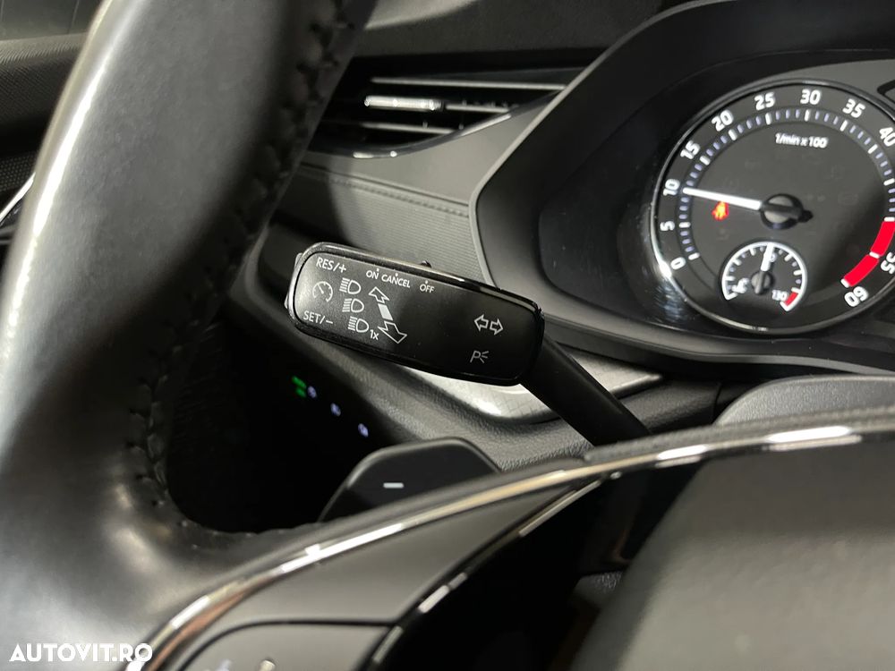 Skoda Octavia 2.0 TDI DSG Ambition - 22