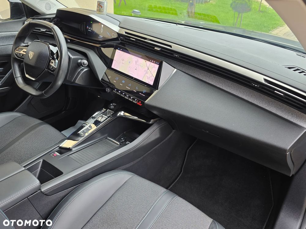 Peugeot 308 BlueHDi 130 EAT8 Allure Pack - 29