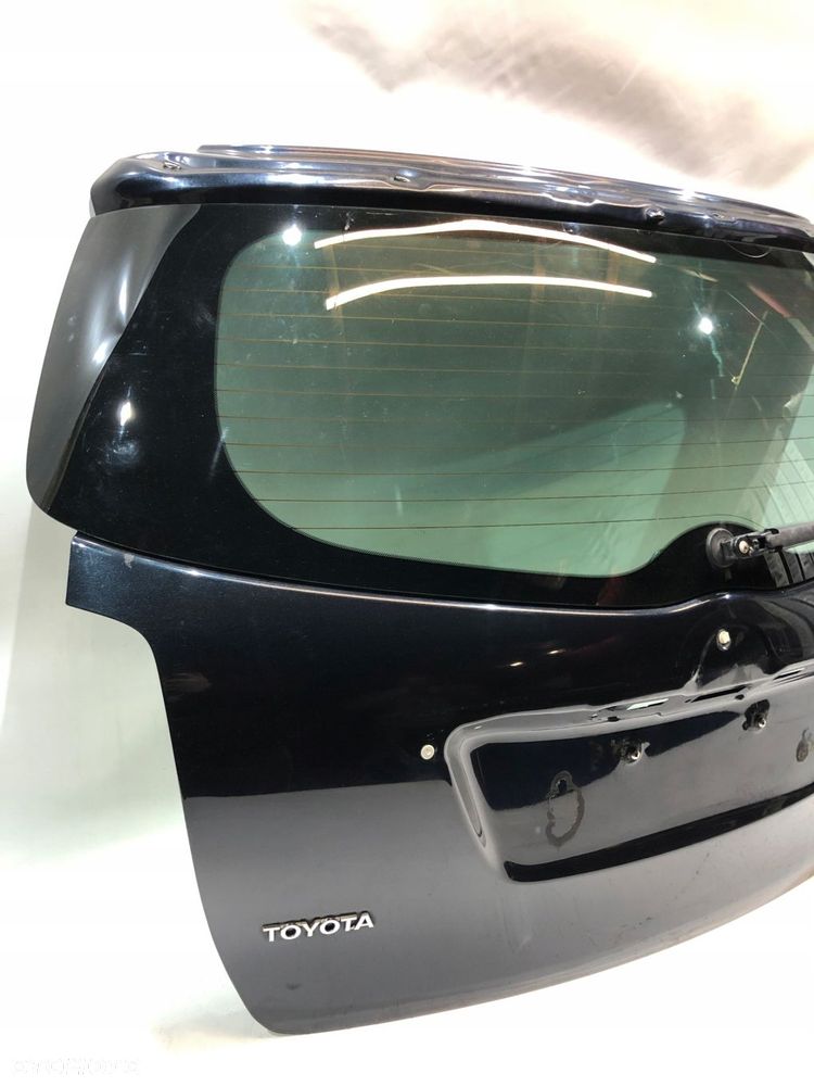 toyota verso lift klapa pokrywa bagażnika 2014 - 4