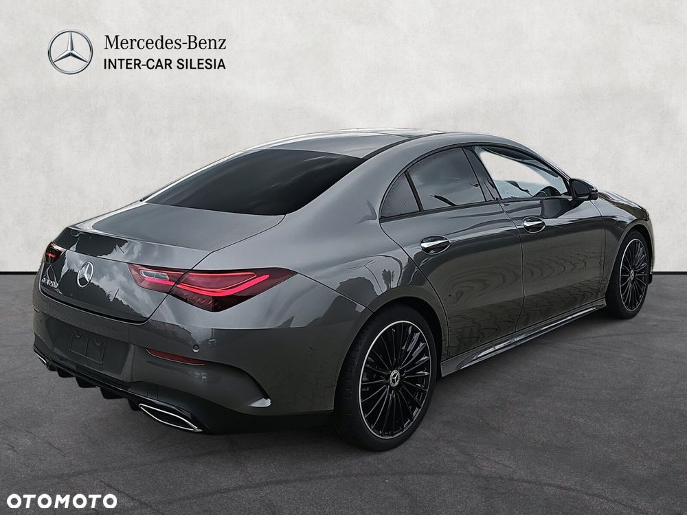Mercedes-Benz CLA - 5