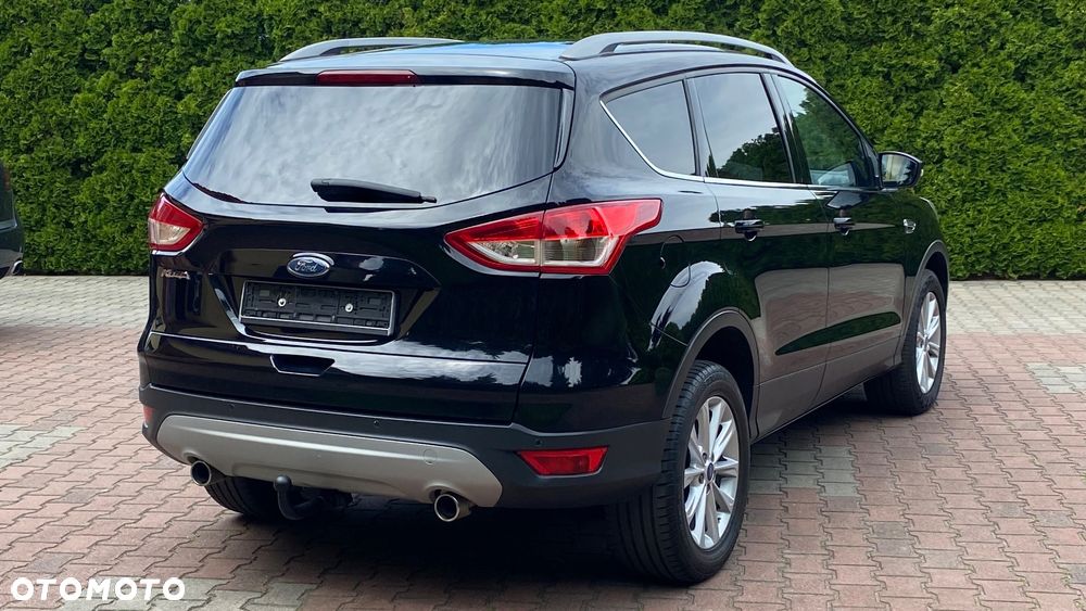 Ford Kuga 2.0 TDCi 2x4 Titanium - 9