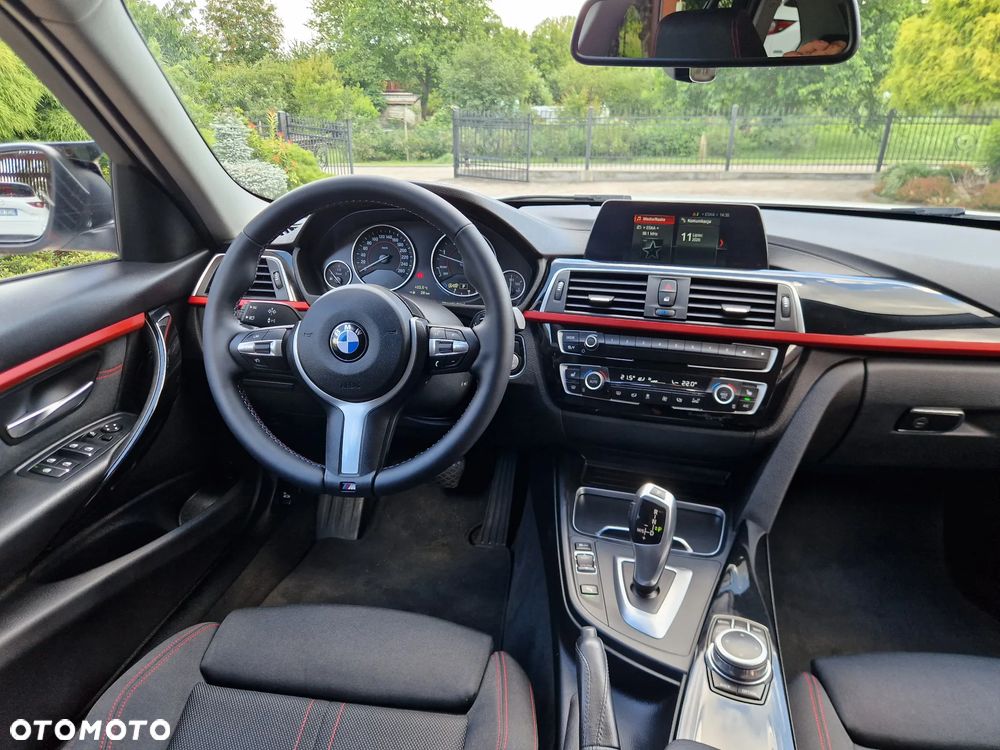 BMW Seria 3 320d Sport Line Shadow - 22