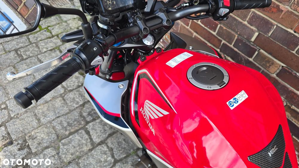 Honda CB - 15