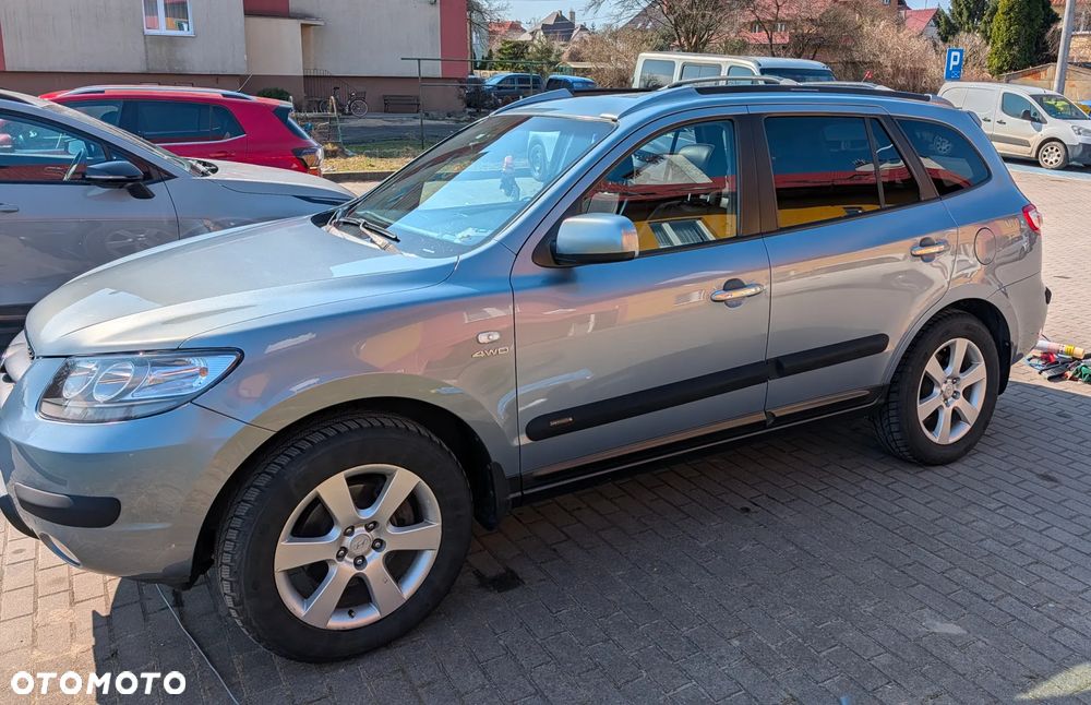Hyundai Santa Fe - 2