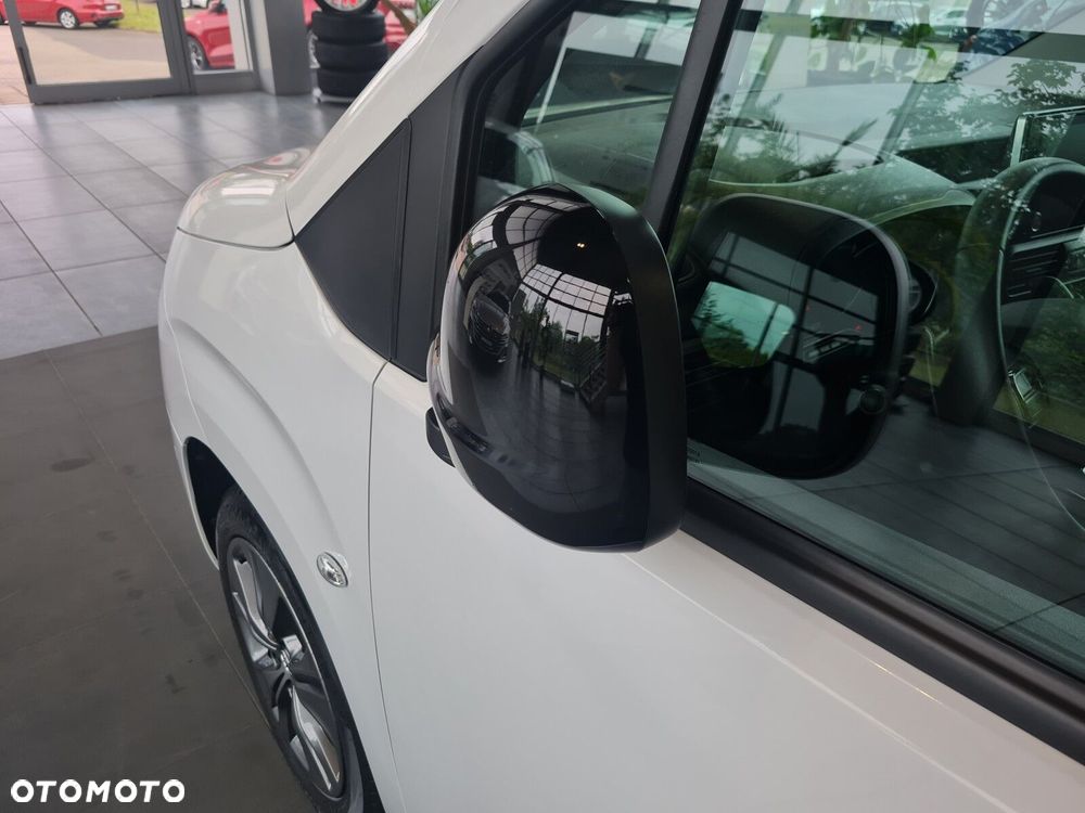Toyota Proace City Verso Long 1.2 D-4T Family - 40