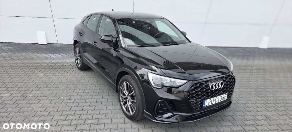 Audi Q3 2.0 TDI S tronic sport - 8
