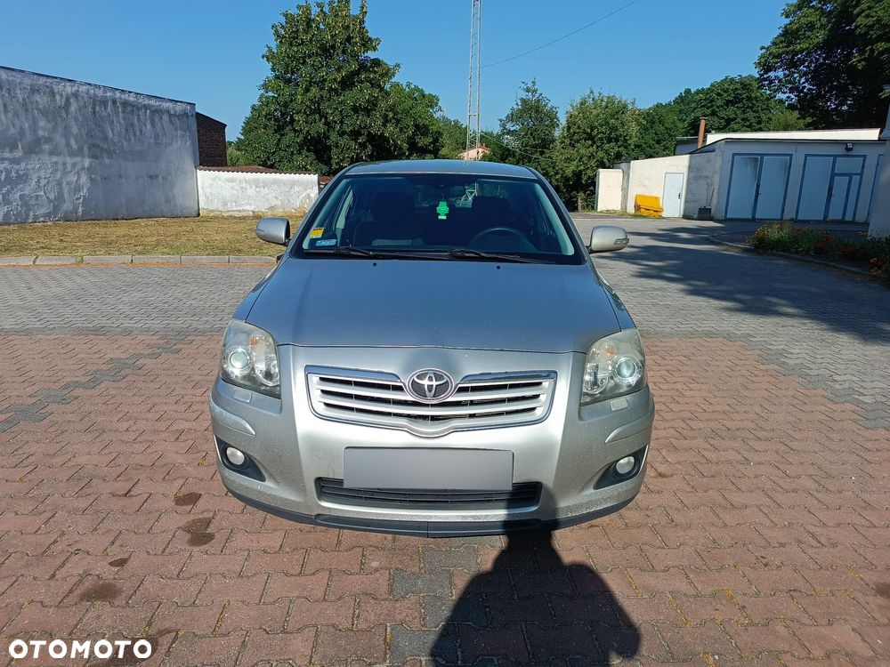 Toyota Avensis 2.2 D-4D Prestige - 9