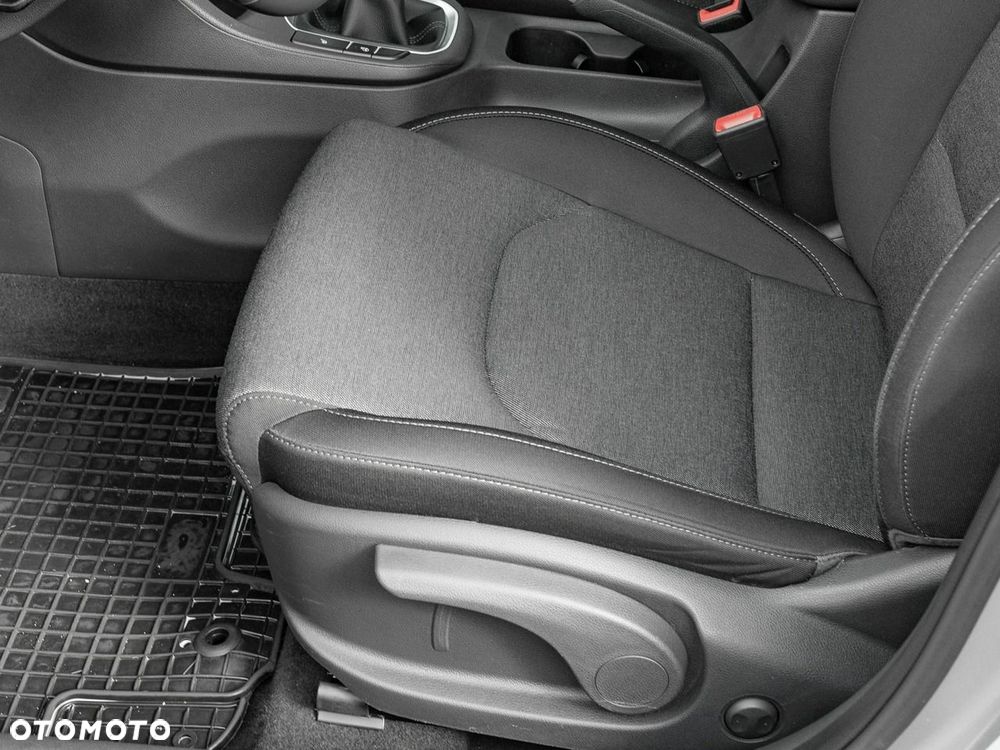 Hyundai i30 1.5 DPI Smart - 10