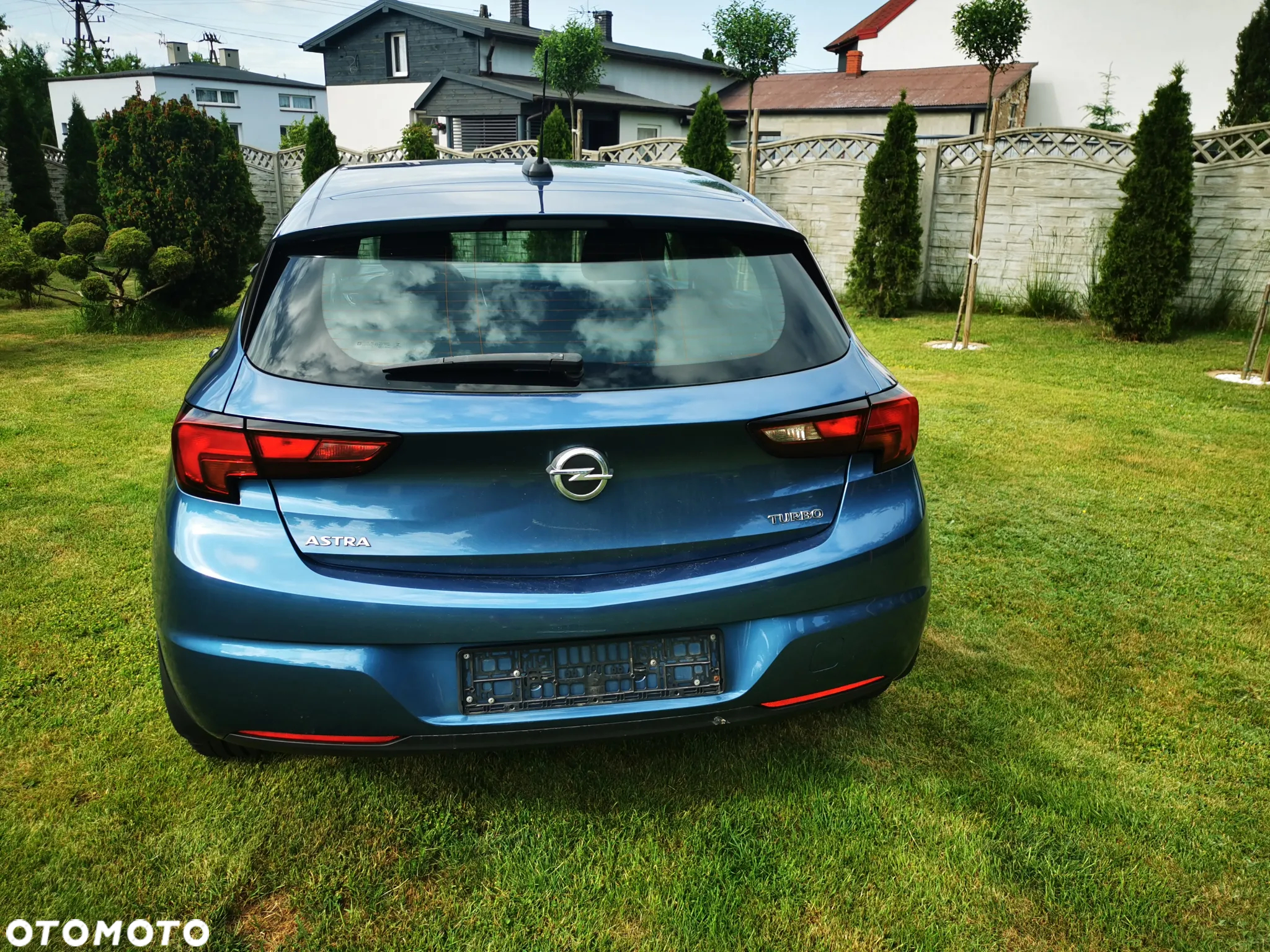 Opel Astra V 1.4 T Dynamic - 4