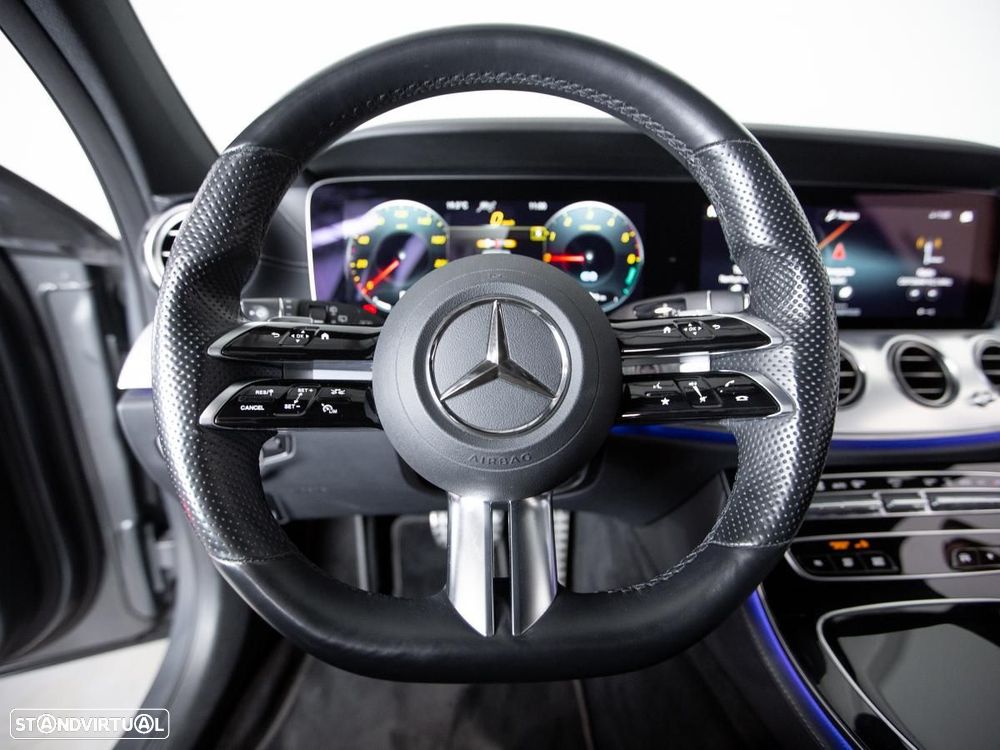 Mercedes-Benz E 300 de AMG Line - 21