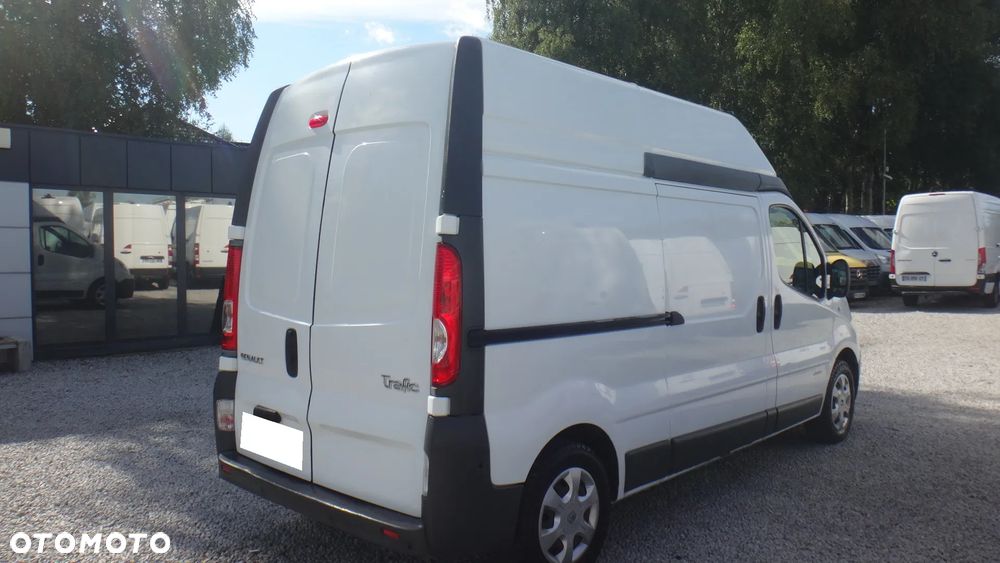 Renault Trafic - 6