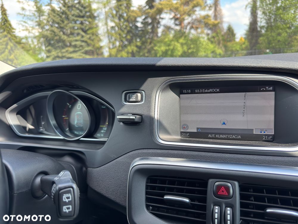 Volvo V40 D2 Powershift Summum - 14