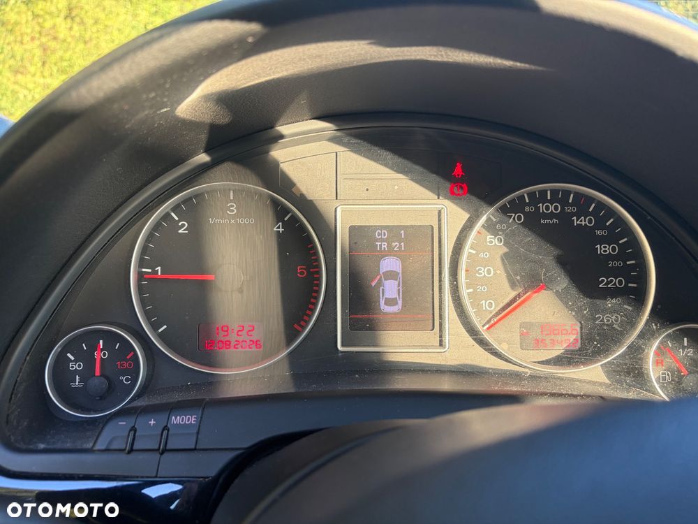 Audi A4 Avant 2.0 TDI DPF - 18