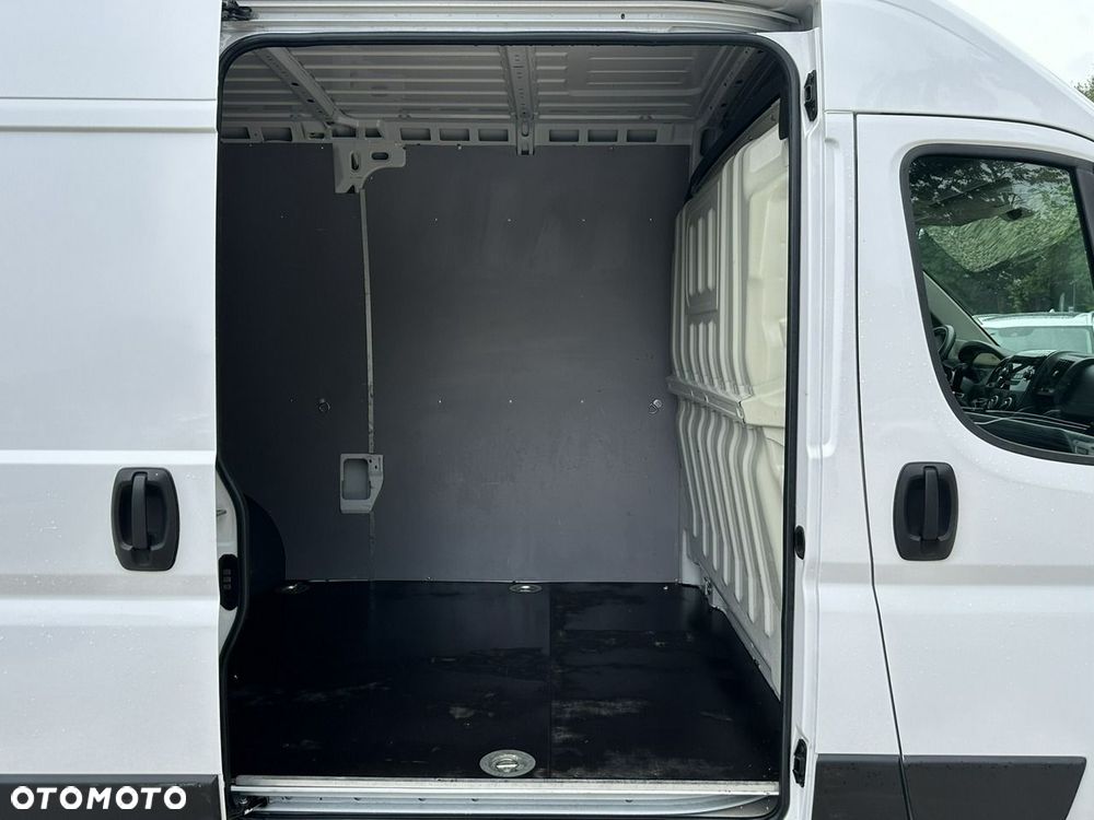 Peugeot Boxer - 12