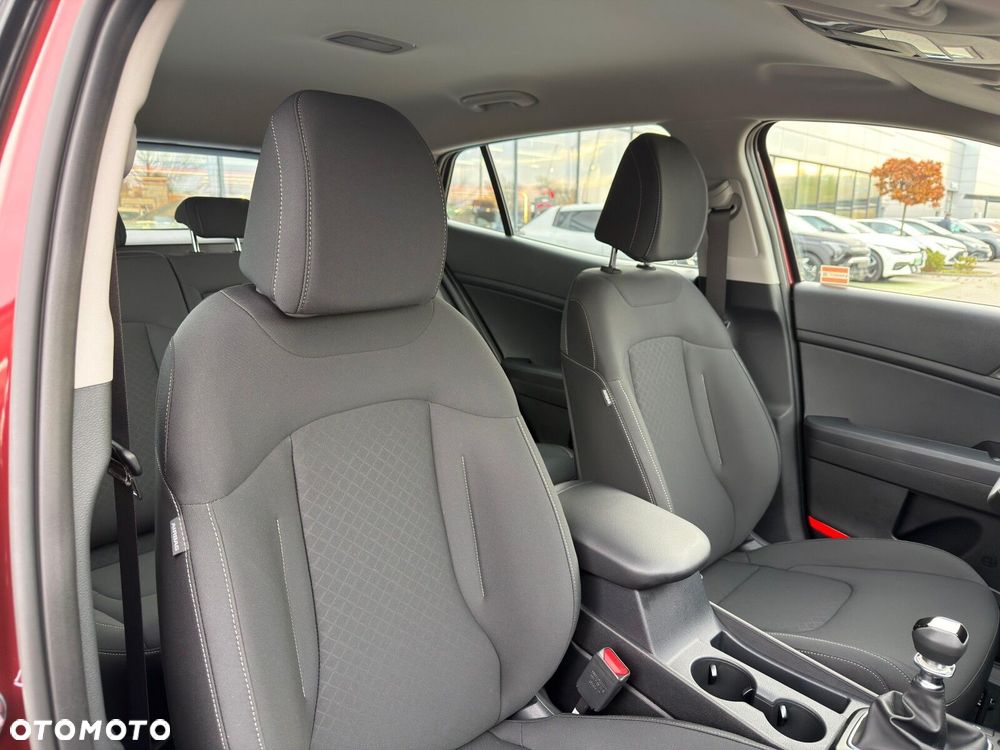 Kia Sportage - 37