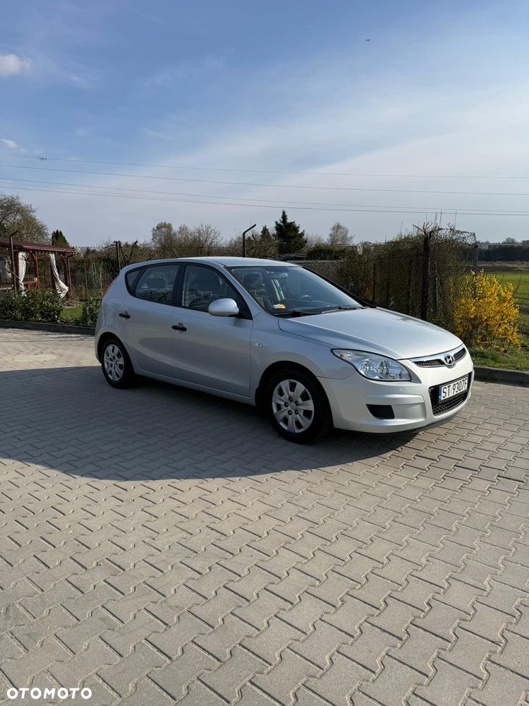 Hyundai i30 i30cw 1.4 blue Comfort - 4