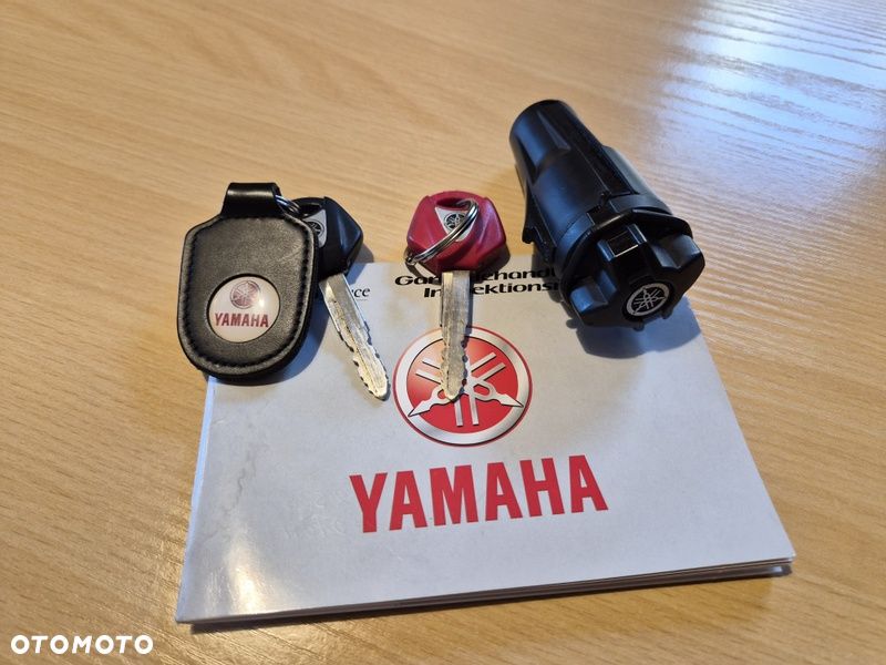 Yamaha V-MAX - 34
