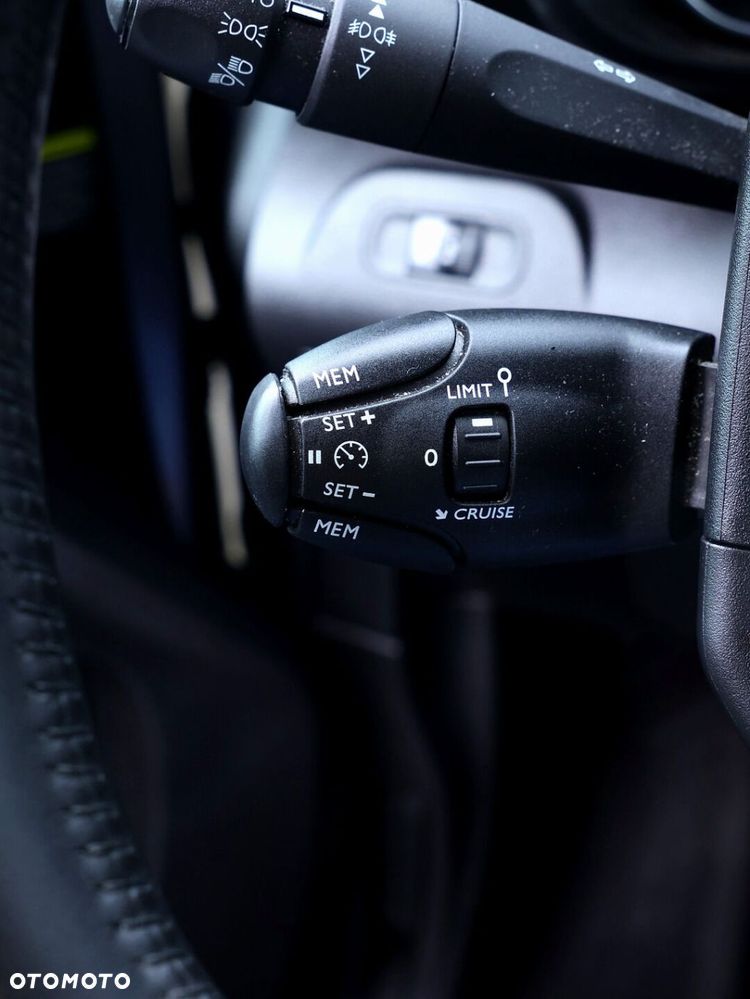 Toyota Proace City Verso 1.5 D-4D Family - 12