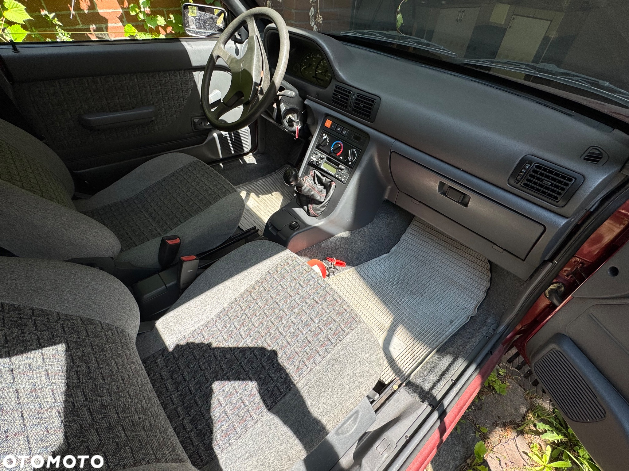Polonez Caro - 9