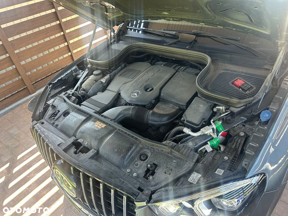 Mercedes-Benz GLE - 22