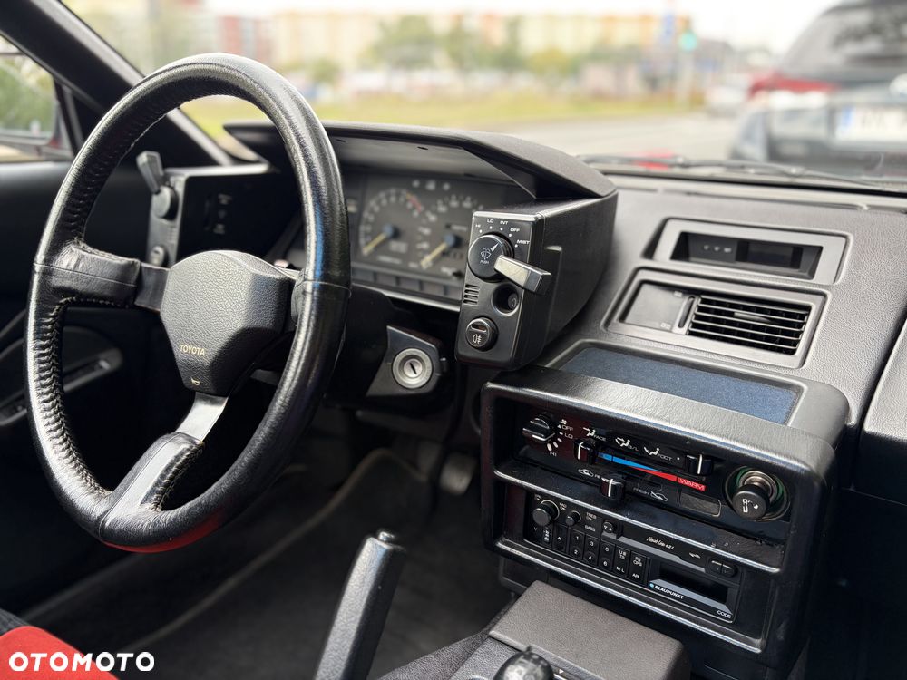 Toyota MR2 - 5