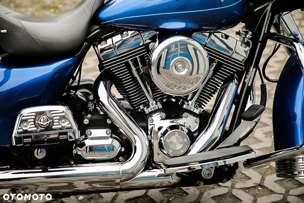 Harley-Davidson Touring Road King - 14