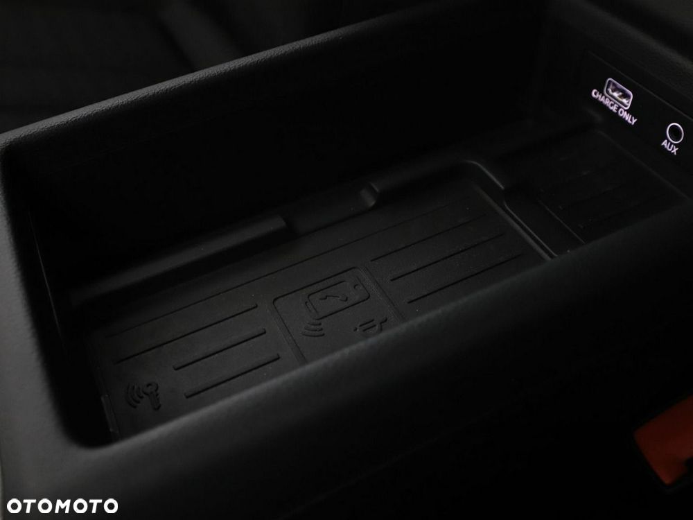Audi A4 Avant 40 TDI S tronic quattro design - 32