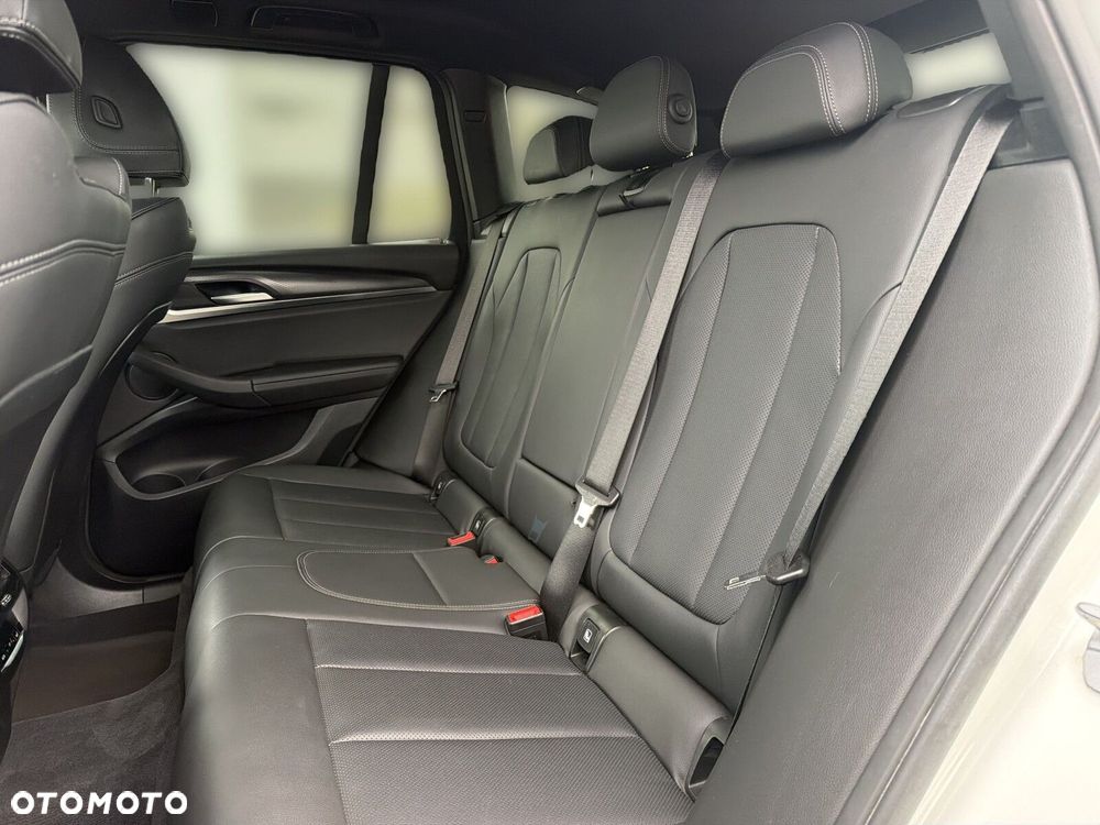 BMW X3 - 14