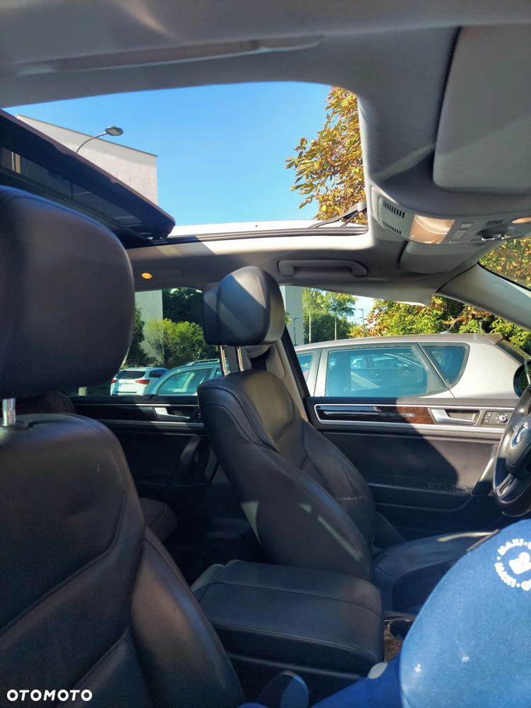 Volkswagen Touareg - 36
