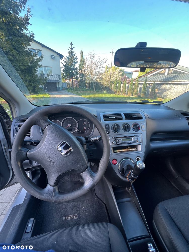 Honda Civic 1.4i S - 7