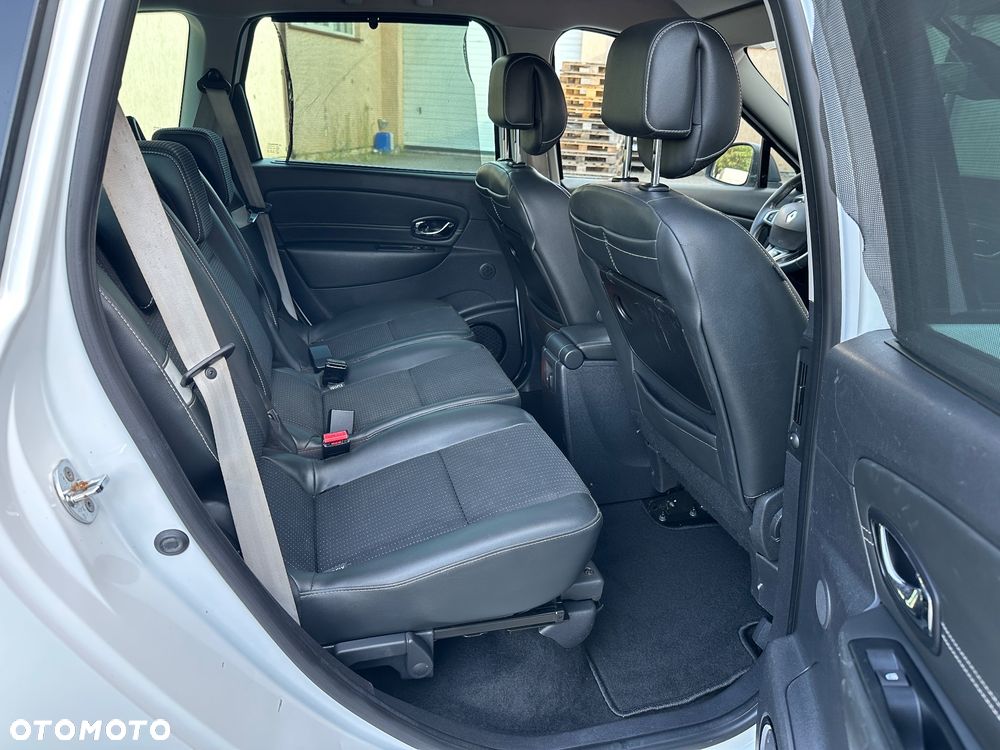 Renault Grand Scenic Energy dCi 130 Start & Stop Bose Edition - 22