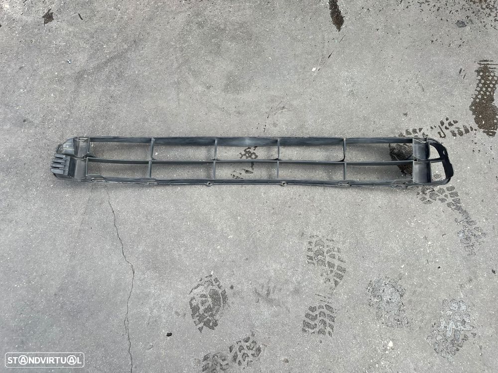 Honda Jazz II - GRELHA INFERIOR PARA CHOQUES FRENTE - G173 - 5