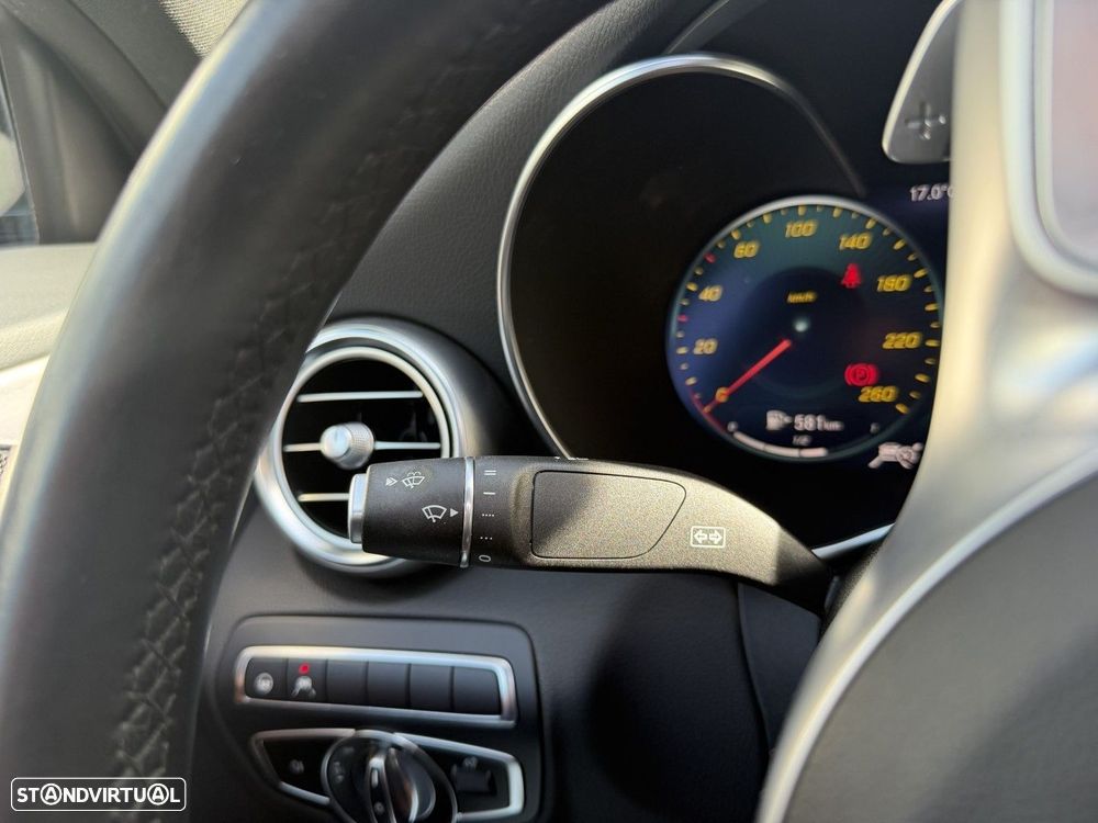 Mercedes-Benz C 180 9G-TRONIC AMG Line - 36