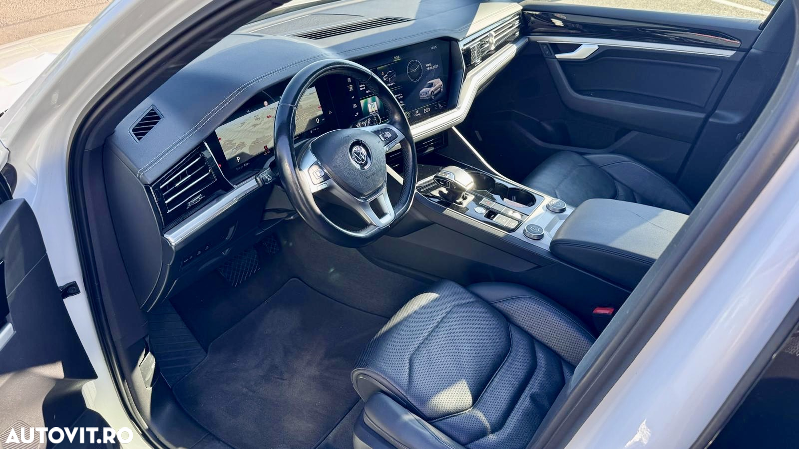 Volkswagen Touareg V6 TDI R-Style - 21