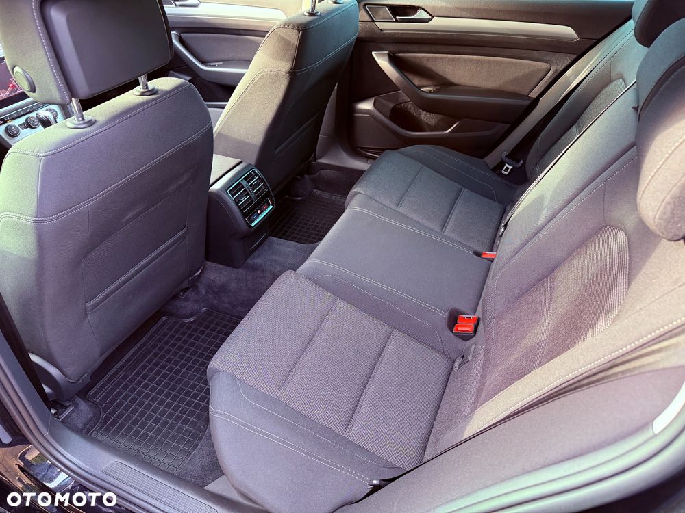 Volkswagen Passat 2.0 TDI BMT SCR Comfortline DSG7 - 21
