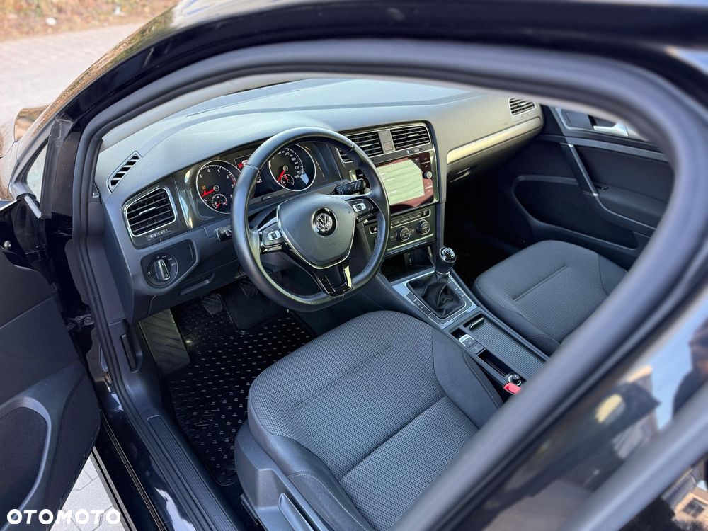 Volkswagen Golf 1.4 TSI BMT Comfortline - 10