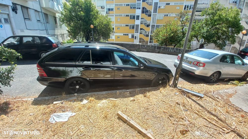 Mercedes-Benz C 220 CDi Avantgarde Aut. - 22