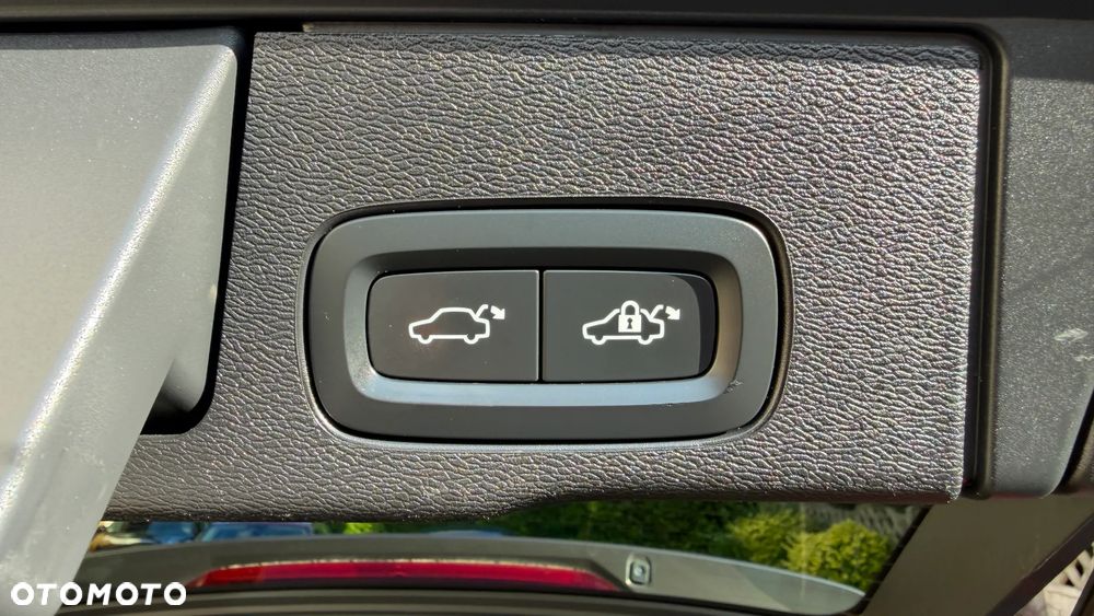 Volvo XC 60 B4 D Geartronic Momentum Pro - 29