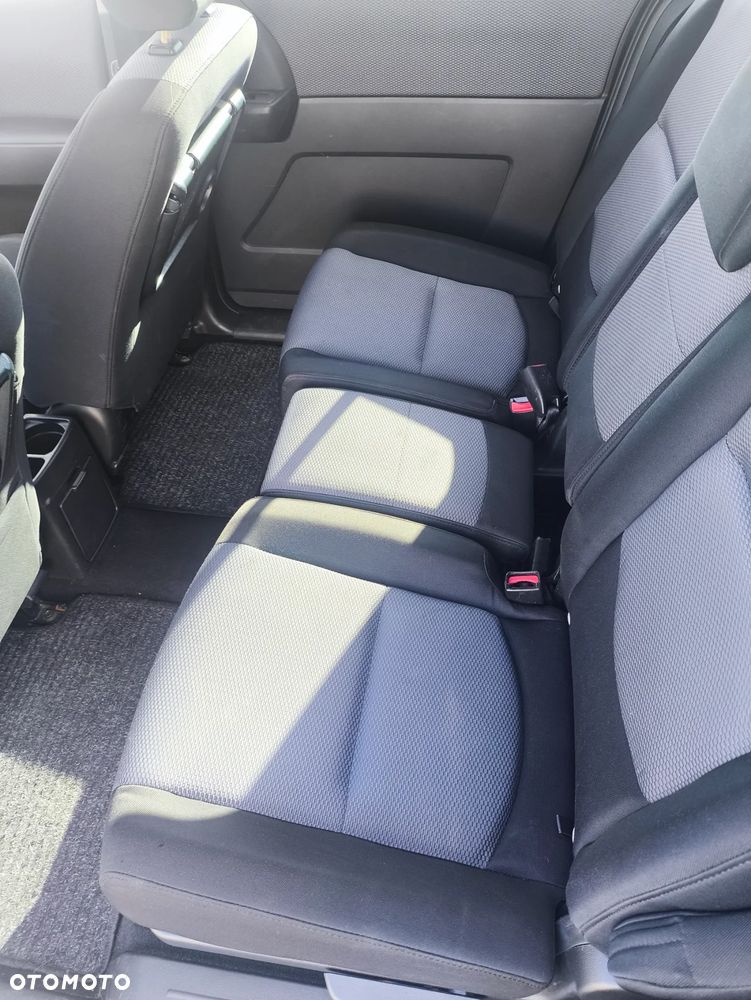 Mazda 5 - 3
