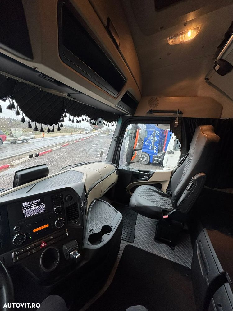 Mercedes-Benz Actros 1845 Low Liner Mega - 8