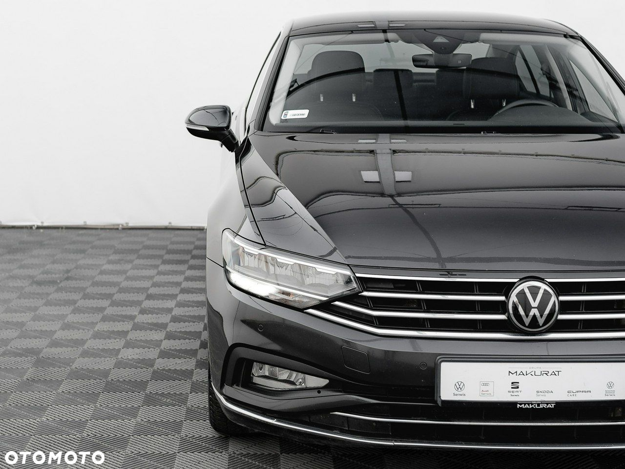 Volkswagen Passat 2.0 TDI Elegance DSG - 9